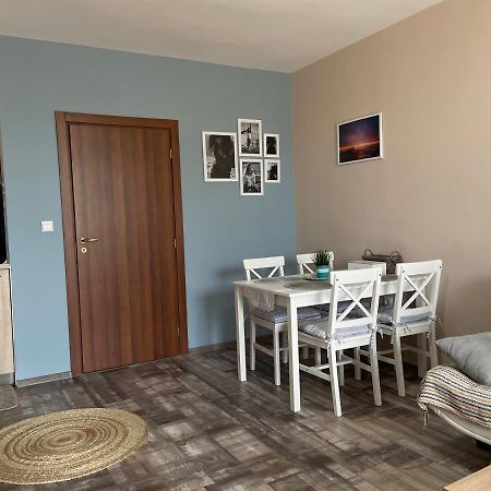 Briz Mk Apartment Равда Экстерьер фото